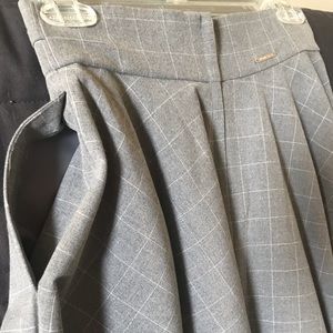 NWOT Plaid skirt with side pockets